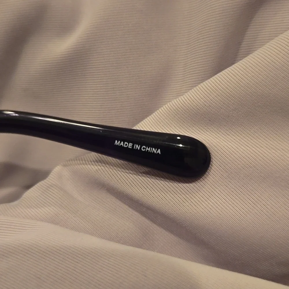 Coach Blue Transparent Sunglasses brand new in case - Picture 8 of 14